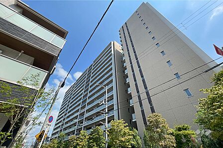 パークホームズノーズゲートスクエアの外観(南西側から)