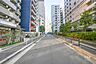 その他：敷地南側の前面道路