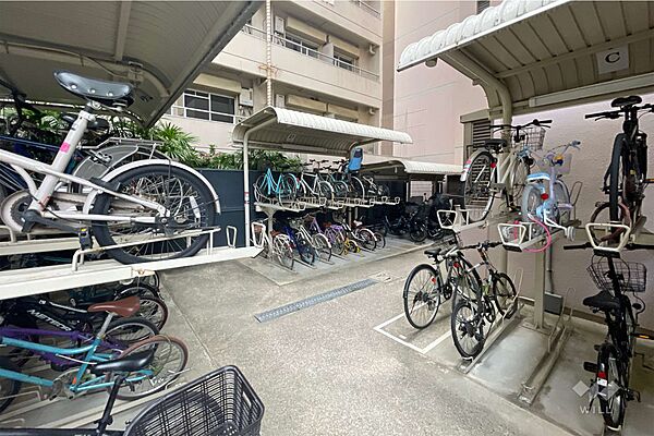 駐車場を拡大表示