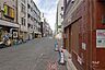 その他：敷地西側の前面道路（南側から）
