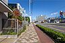 その他：敷地東側の前面道路