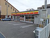 デイリーヤマザキ魚住町駅前店 680m