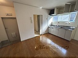 JR片町線(学研都市線) 津田駅 徒歩3分の賃貸アパート 1階1DKのリビング/ダイニング