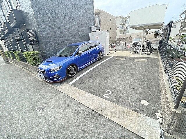 13 / 16