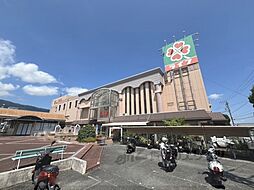 ライフ　御所店まで450メートル