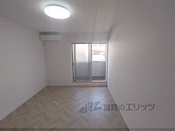 近鉄奈良線 富雄駅 徒歩3分の賃貸アパート 2階1Kのリビング/ダイニング