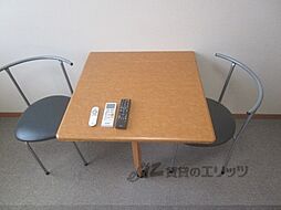 レオパレスクレール　ヨシノ 106 1階1Kのリビング/ダイニング