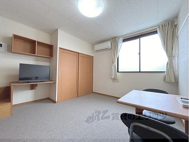 寝室