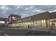 万代　坊城店まで1800メートル