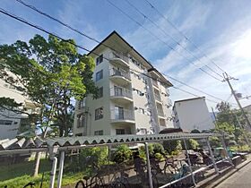 近鉄生駒ガーデンハイツC棟301号室  ｜ 奈良県生駒市東生駒月見町（賃貸マンション3LDK・3階・81.09㎡） その1