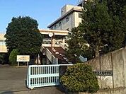 周辺環境-中学校(720m)杉戸町立杉戸南中学校
