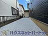 その他：一戸建ての醍醐味は、何といっても庭があること。花や野菜を育てたり、子供と遊んだり、お客様を迎えたり…。大切なペットと過ごす心地良いスペースにもなりますね。