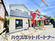 前面道路でお車を駐車するのも楽々。
