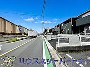 居住者の帰り、訪れる方を優しく迎える・安らぎに満ちた生活空間を予感させる。健やかな暮らしを楽しめそう。
