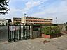 周辺：周辺環境-中学校(1360m)桜山中学校