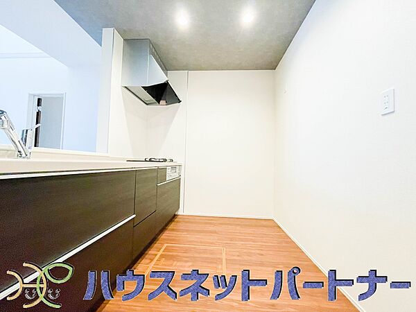 キッチンを拡大表示