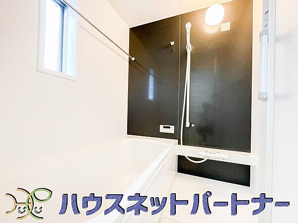 浴室を拡大表示
