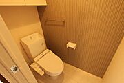 温水シャワー付きトイレです