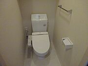 温水シャワー付きトイレです
