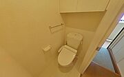 温水シャワー付きトイレです