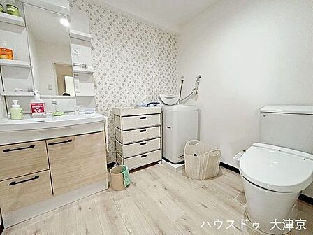 清潔感あふれる設備が揃う快適な水回り。暮らしに安心と便利さをプラス。