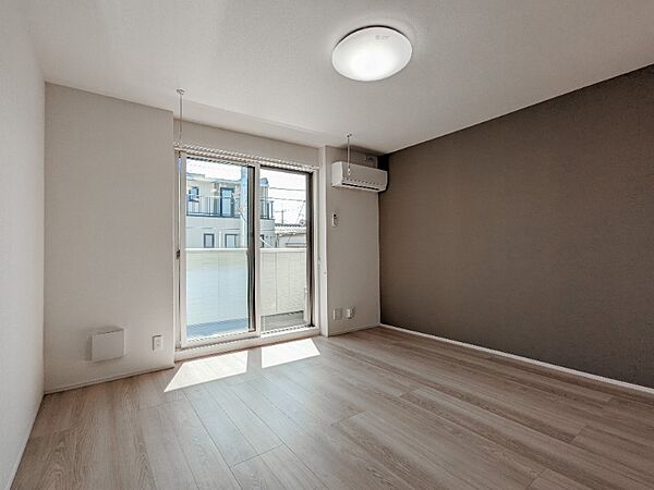 apartment 群馬県伊勢崎市連取町1510-1　T＆M　DE号