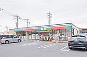 セブン-イレブン 伊勢崎市民病院前店 317m