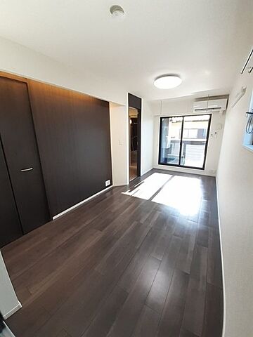 寝室