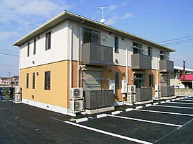 群馬県伊勢崎市三室町（賃貸アパート1LDK・1階・42.10㎡） その1