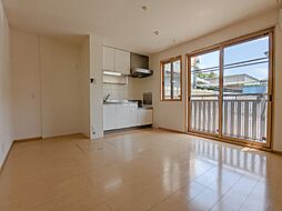 JR両毛線 国定駅 3.5kmの賃貸アパート 1階1LDKのリビング/ダイニング