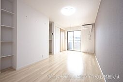 JR東北本線 古河駅 バス7分 西女沼下車 徒歩6分の賃貸アパート 1階1LDKのリビング/ダイニング