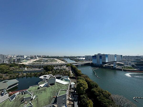 バルコニーを拡大表示