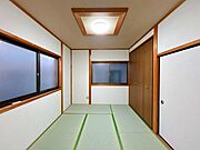 「2階和室」畳表替えを行いました。