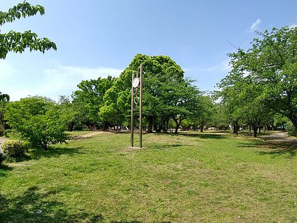 画像14:【公園】谷津公園まで826ｍ