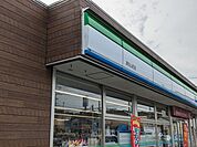 ファミリーマート津市美里町店 2520m