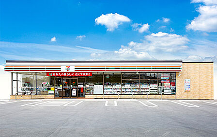 セブンイレブン知立牛田町店(約890m)まで徒歩12分