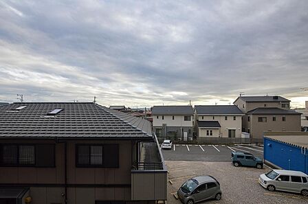 【バルコニーからの眺望】目の前に日を遮るものは何もありません!