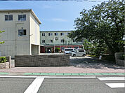 浜松市立西部中学校（1272m）