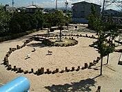 池浦公園 徒歩3分。 240m