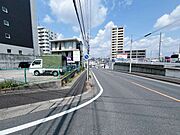 ◇約266.94m2【約80.74坪】の敷地◇間口約14.4ｍ◇南向き◇更地