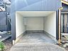 駐車場：【リフォーム済】並列2台駐車可能な駐車場を作成しました。