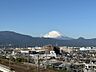 その他：玄関からの眺望！玄関を出ると富士山がお出迎え！