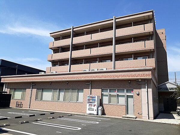 ラフィネ　ロジュマン 202｜広島県福山市川口町1丁目(賃貸マンション1K・2階・30.46㎡)の写真 その1