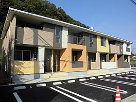 プランタン 103 ｜ 岡山県井原市笹賀町2丁目13番地5（賃貸アパート1LDK・1階・45.09㎡） その1