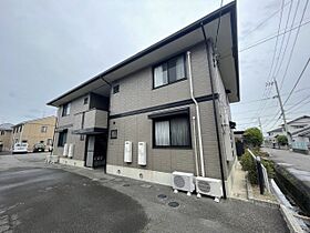 ル・シエル  ｜ 香川県高松市東山崎町（賃貸アパート2LDK・1階・62.10㎡） その1