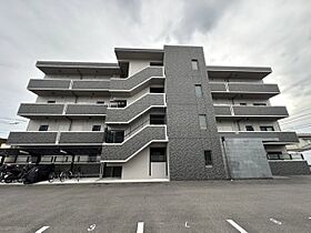 香川県高松市松縄町28-12（賃貸マンション1LDK・2階・45.00㎡） その1