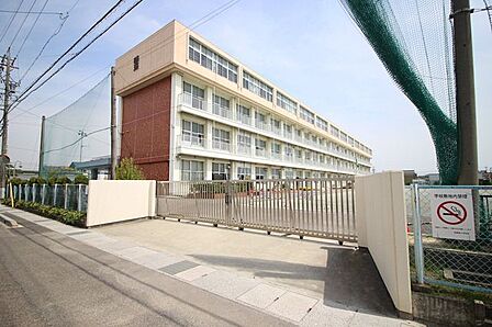 師勝東小学校 800m