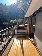 屋上への階段