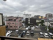前面遮る建物がなく眺望良好です。