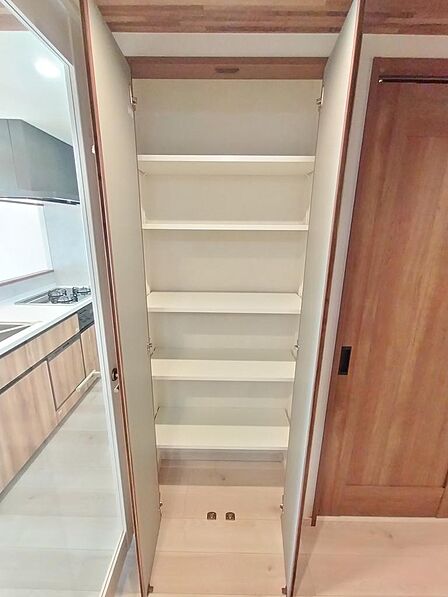 廊下の収納